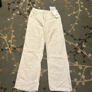 White Zara wide leg jeans